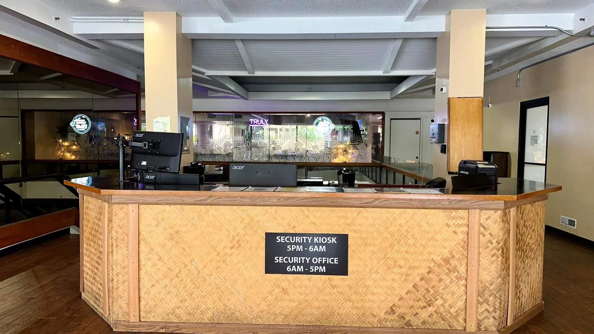 アパート Hawaiian Monarch Ocean & Canal View - Newly Renovated - Waikiki Studio ホノルル