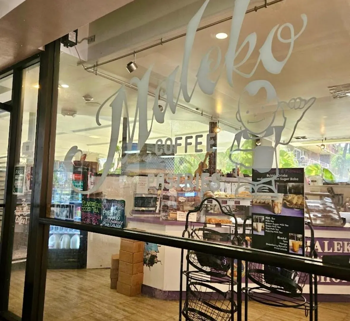 アパート Hawaiian Monarch Ocean & Canal View - Newly Renovated - Waikiki Studio ホノルル
