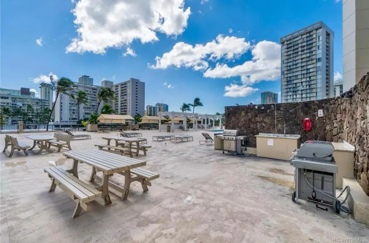 アパート Hawaiian Monarch Ocean & Canal View - Newly Renovated - Waikiki Studio ホノルル